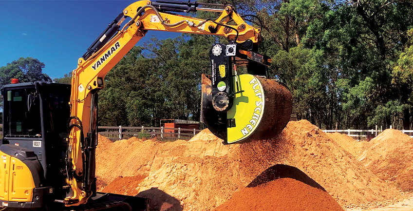 Flip Screen E-20 Screening Bucket Attachment